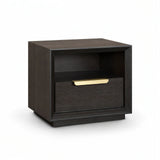 Berkeley Designs Aspen Bedside Table – Coffee Oak